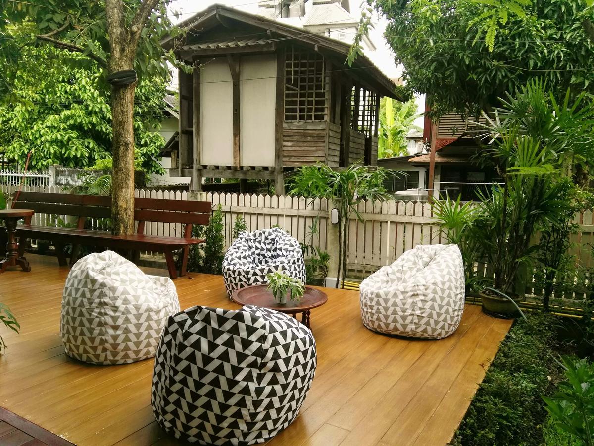 18 In Town Homestay Chiang Mai Exterior foto